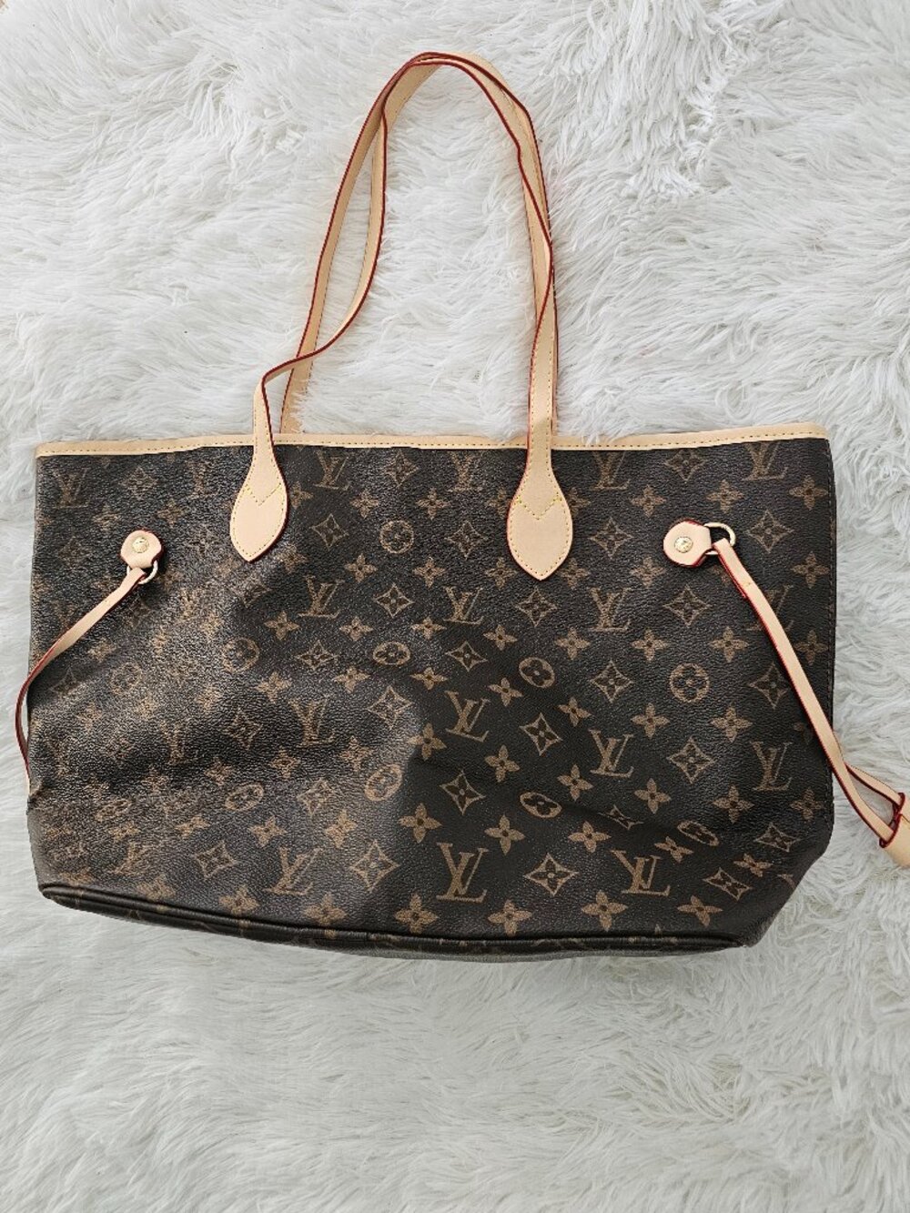 Never full LV